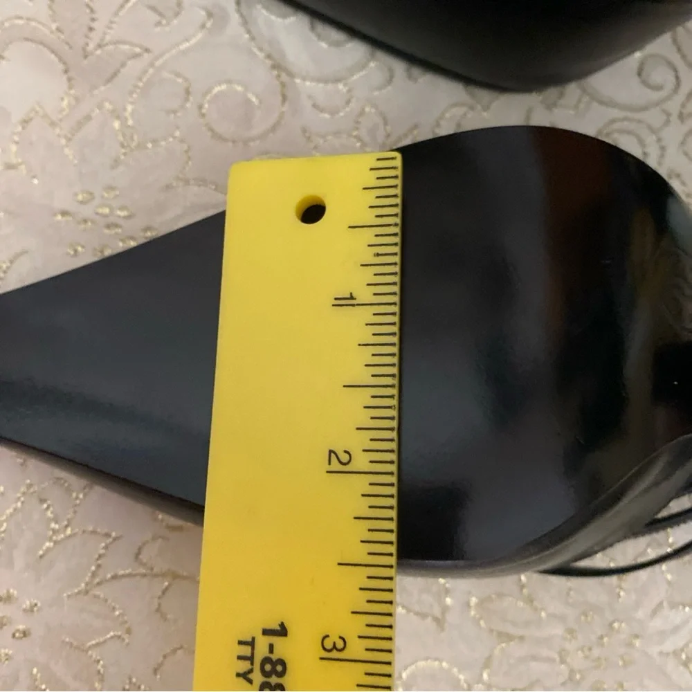 CHANEL New Black Pointed-Toe Slingback Heels Fits 5.5/6 (Euro 35.5) - Picture 8 of 16